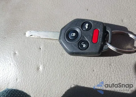 2010 Subaru Legacy 2.5I Premium из США, поврежденный, VIN 4S3BMBC69A3236929